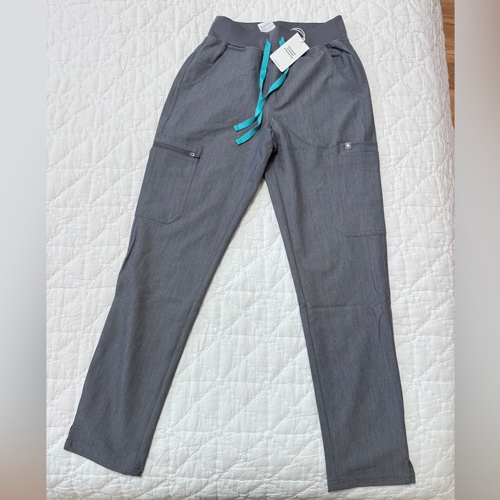 NWT High Waites Yola Scrub Pants In Graphite - Picture 3 of 6